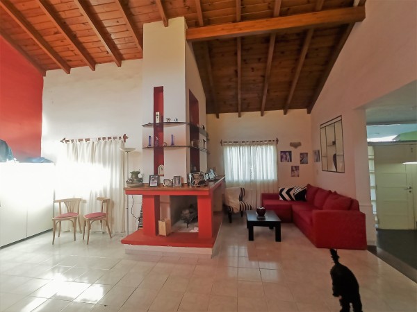 TEJAS DEL SUR I - CASA 3 DORM + ESCRITORIO - PILETA - LOTE 360M2