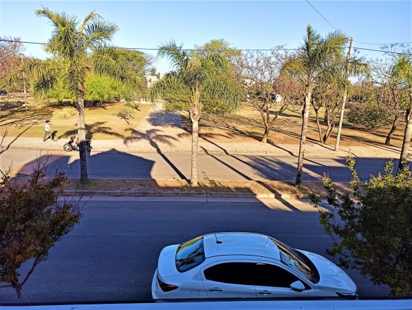 TEJAS DEL SUR I - CASA 3 DORM + ESCRITORIO - PILETA - LOTE 360M2