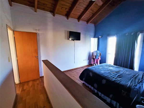 TEJAS DEL SUR I - CASA 3 DORM + ESCRITORIO - PILETA - LOTE 360M2