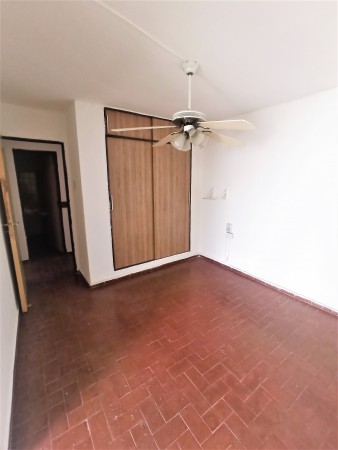  2 dormitorios EN Planta Baja / 2 patios y alarma / Complejo Mari I