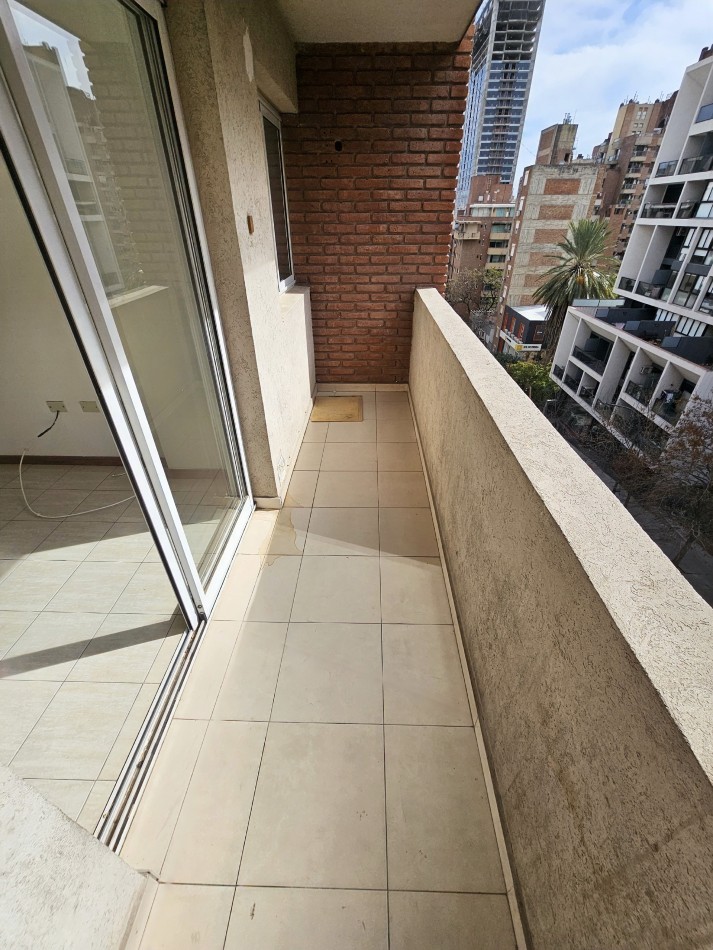 ¡VIVI ESTUDIA Y DISFRUTA! EN ESTE DPTO. DE DOS DORMIS C/ BALCON
