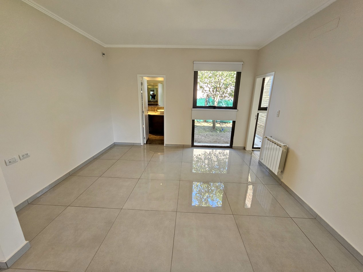 LUJO Y FUNCIONALIDAD CONJUGADOS EN ESTA CASA EN FINCAS 2