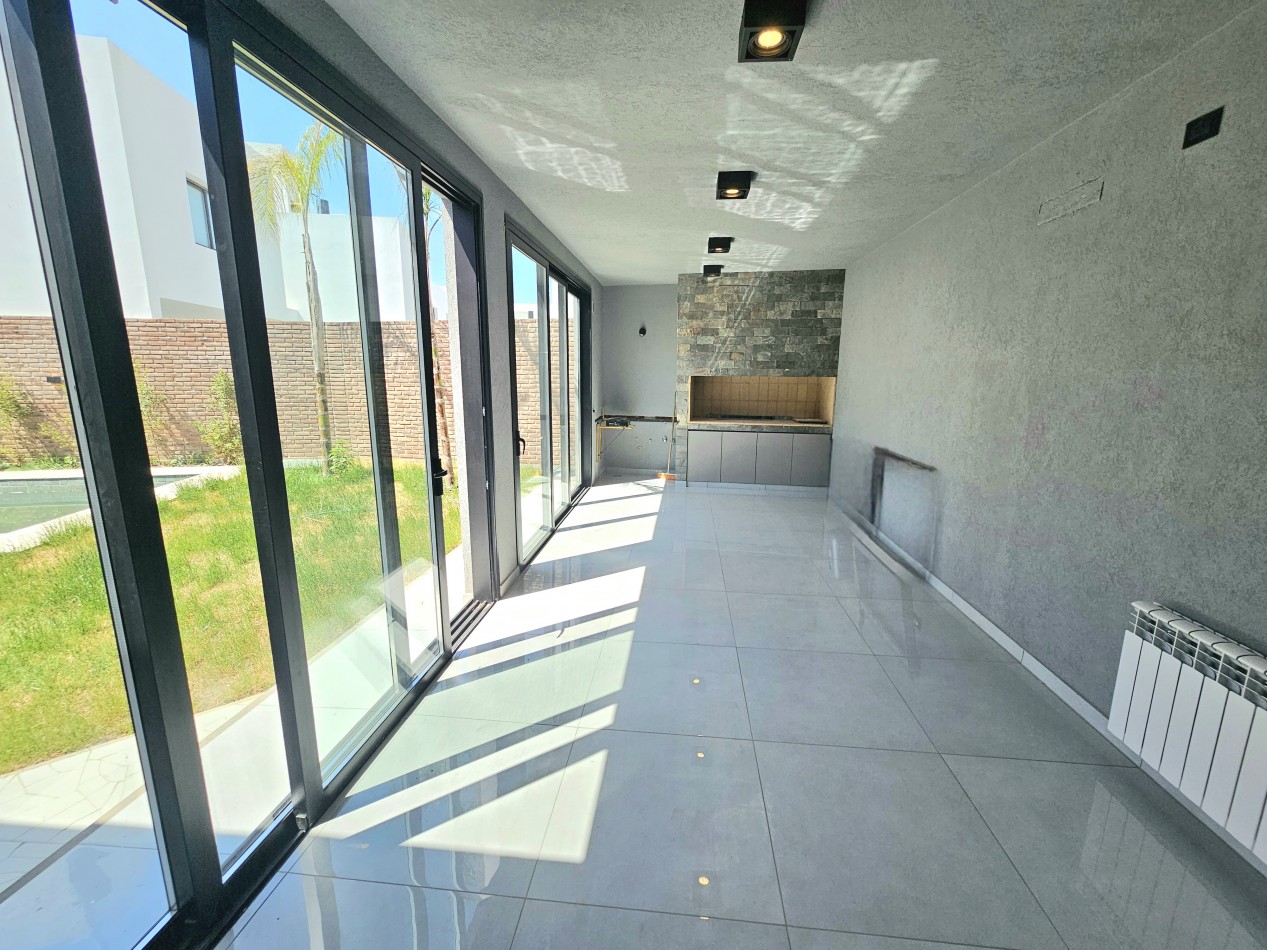 GREENVILLE 2 | CASA A ESTRENAR CON ASCENSOR | DISEÑO PREMIUM Y ACCESIBILIDAD TOTAL