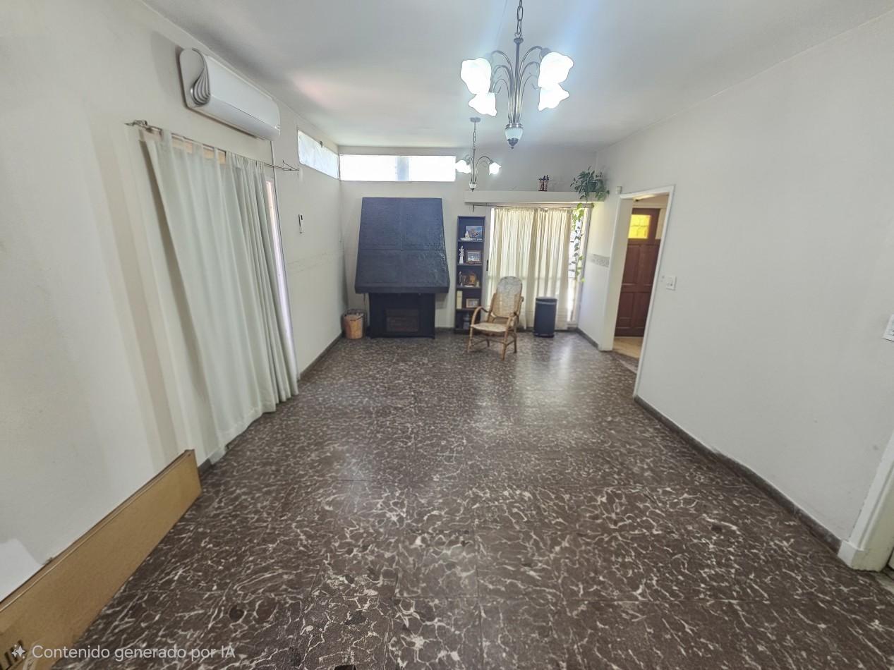 Casa Esquina + Anexo independiente | Quebrada de las Rosas |