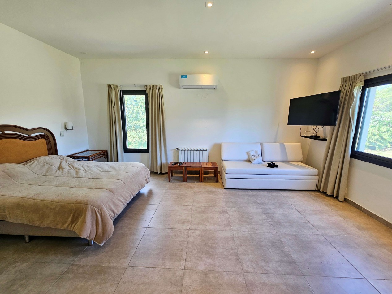 Estacion del Carmen | 4.500 m² + pileta climatizada + cancha propia