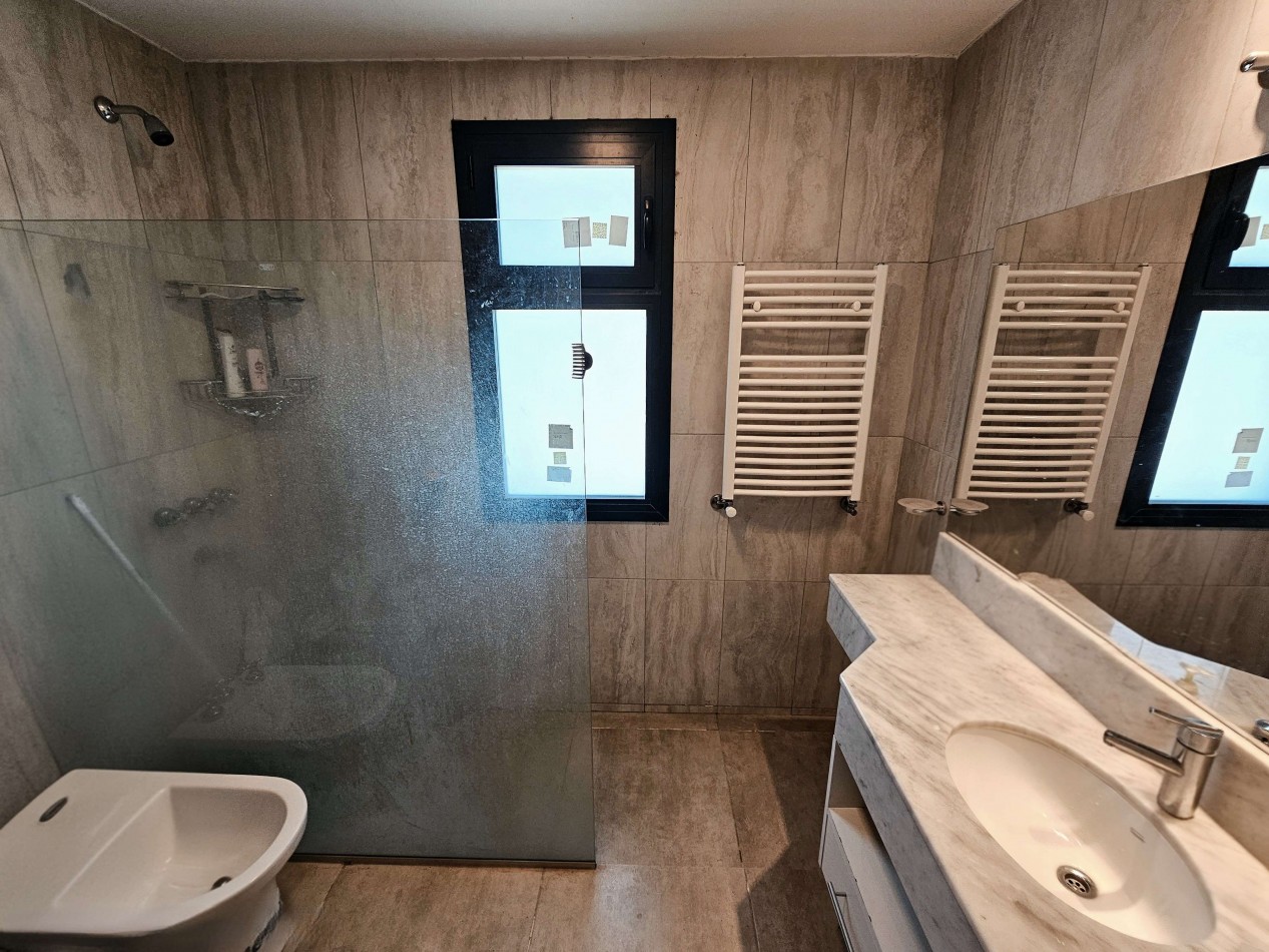 Estacion del Carmen | 4.500 m² + pileta climatizada + cancha propia