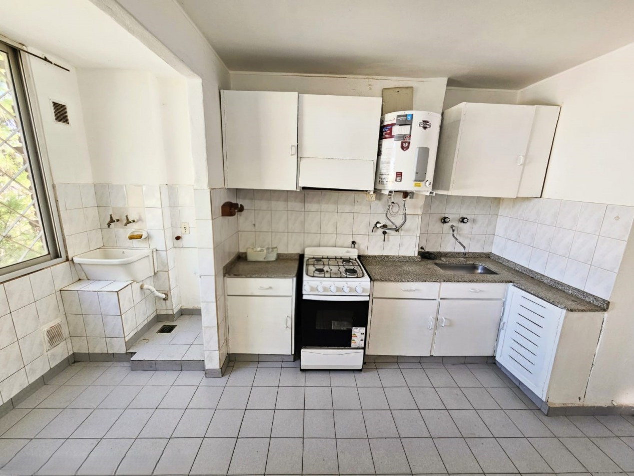 2 dorm SIN EXPENSAS/ Cocina instalada/Recien pintado/Ingreso inmediato/Kennedy - Benatti 555