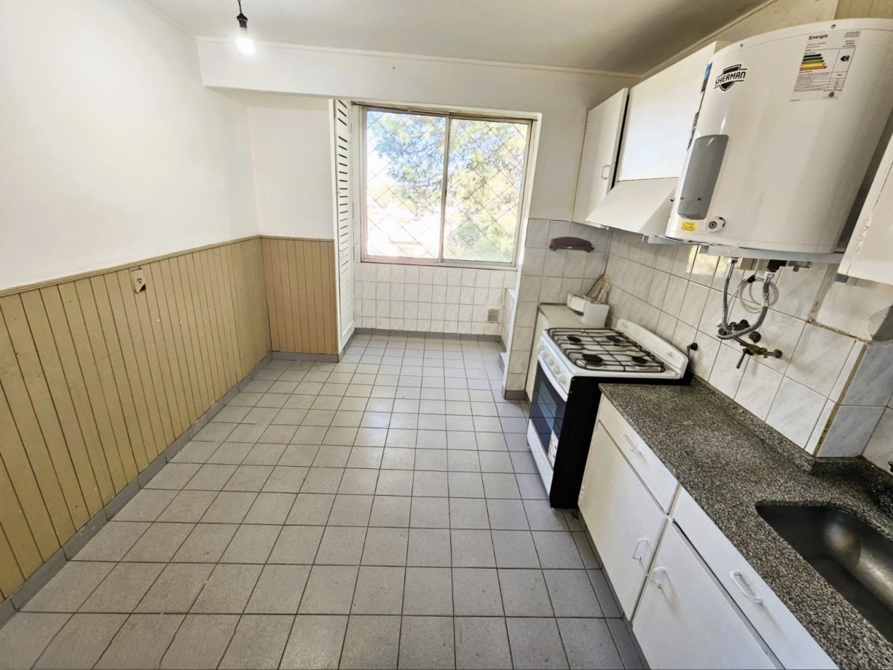 2 dorm SIN EXPENSAS/ Cocina instalada/Recien pintado/Ingreso inmediato/Kennedy - Benatti 555