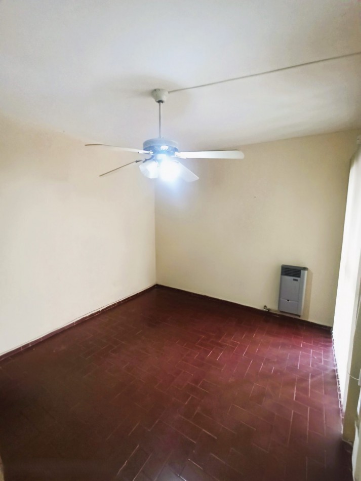  2 dormitorios EN Planta Baja / 2 patios y alarma / Complejo Mari I