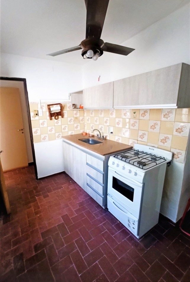  2 dormitorios EN Planta Baja / 2 patios y alarma / Complejo Mari I