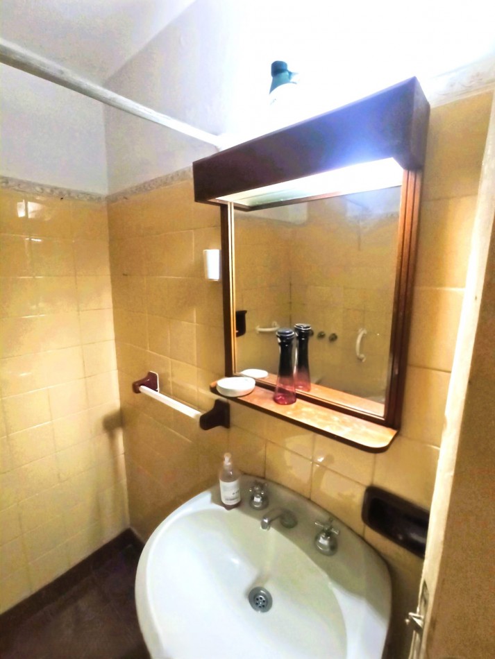  2 dormitorios EN Planta Baja / 2 patios y alarma / Complejo Mari I