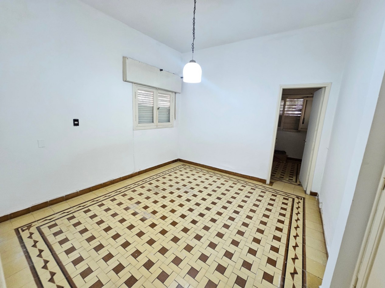 Casa 2 Dormitorios + Patio Propio + Consultorio | Alto Alberdi