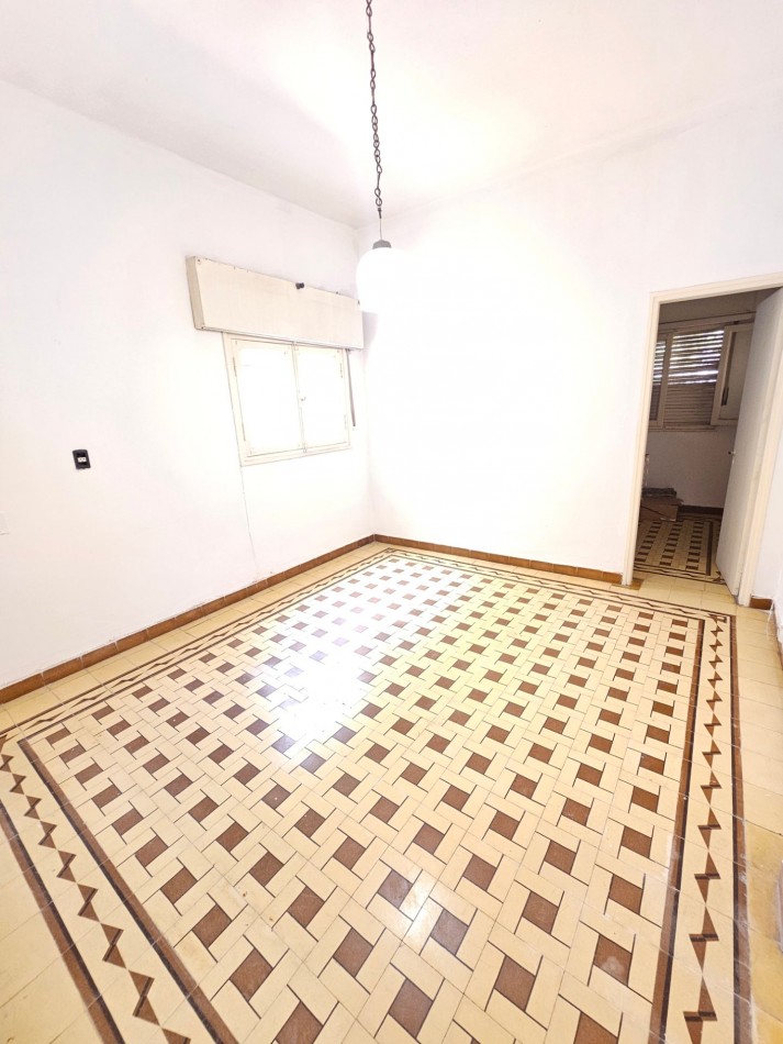 Casa 2 Dormitorios + Patio Propio + Consultorio | Alto Alberdi