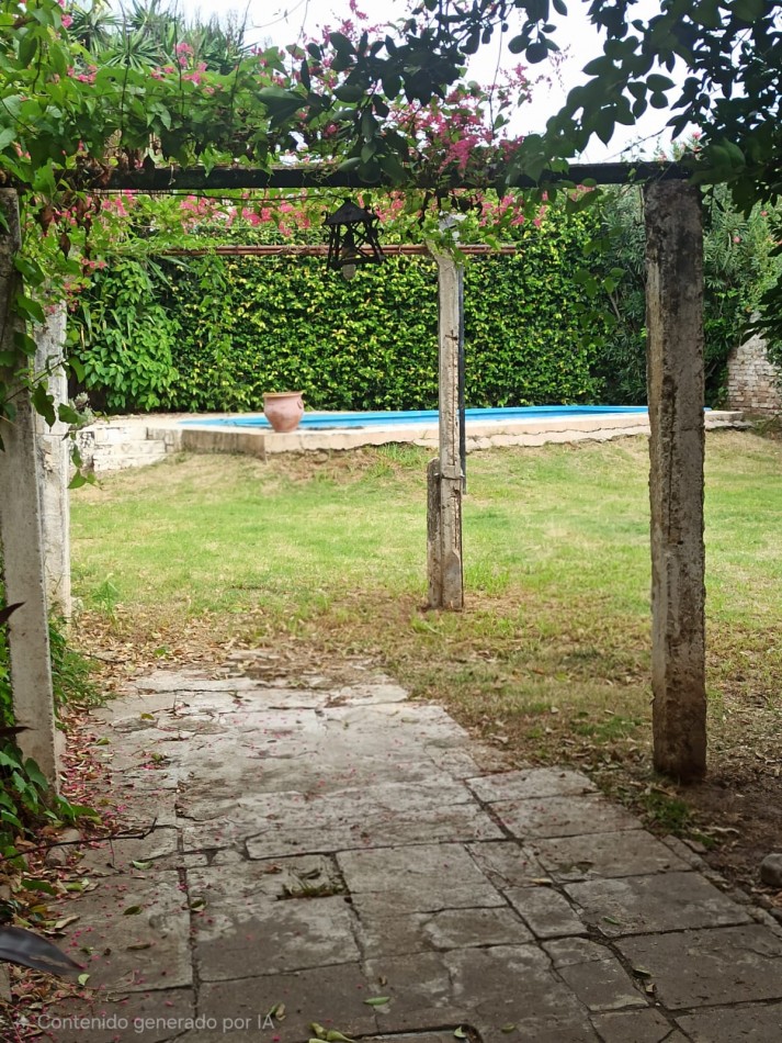 Casa 2 Dormitorios + Cochera + Patio c/ Pileta | Alto Alberdi