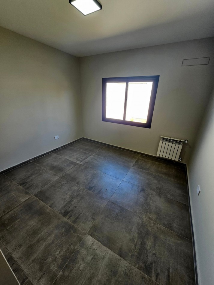 CASA A ESTRENAR 2 DORM / EN PLANTA BAJA / CON SUITE Y GALERIA/ SAN IGNACIO VILLAGE