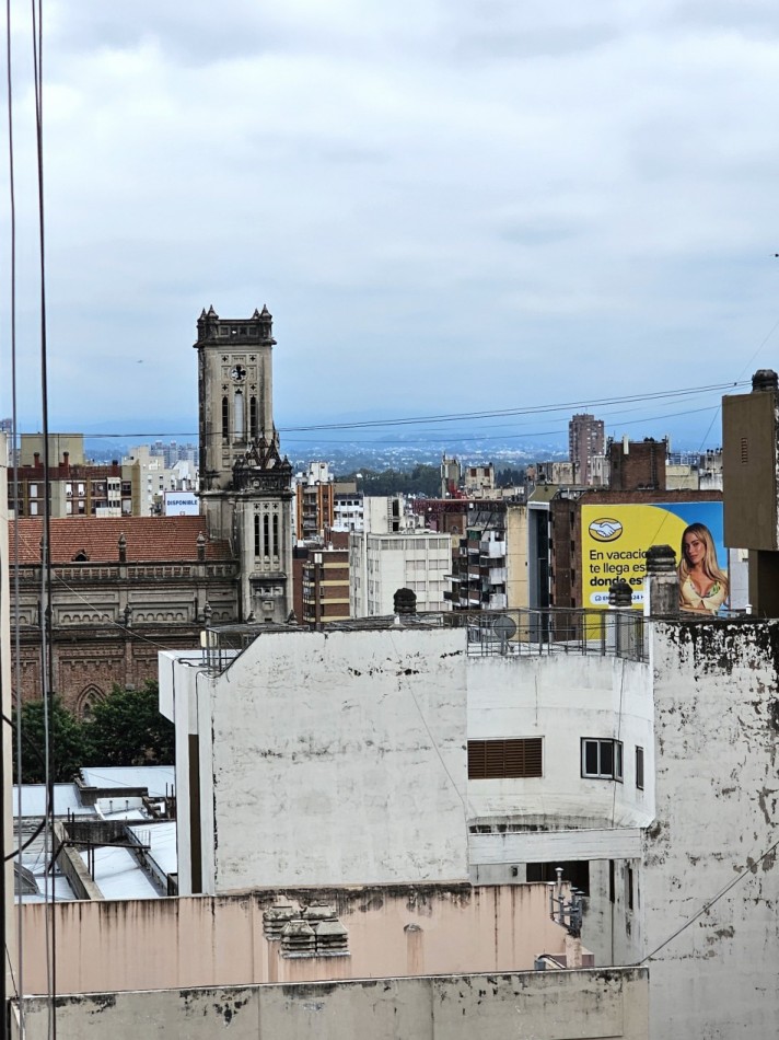 SEMIPSISO 12° c/Cochera | 3 dorm + dependencia | Vista abierta 