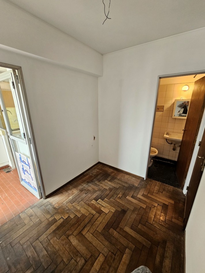 SEMIPSISO 12° c/Cochera | 3 dorm + dependencia | Vista abierta 