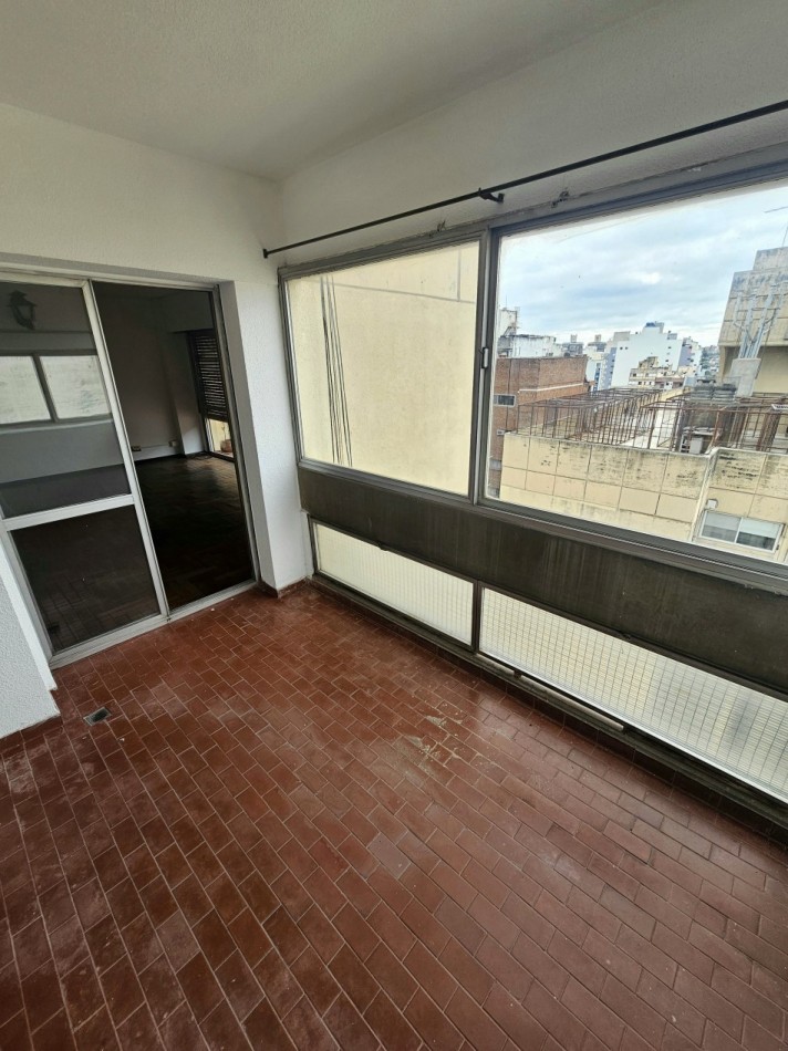 SEMIPSISO 12° c/Cochera | 3 dorm + dependencia | Vista abierta 