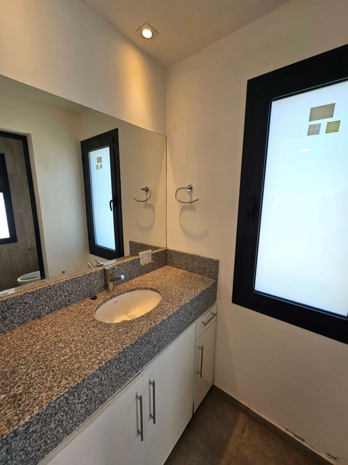 Estacion del Carmen | 4.500 m² + pileta climatizada + cancha propia