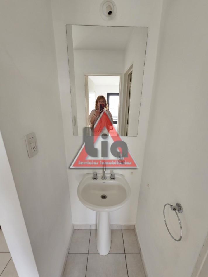  COMPLEJO CERRADO C/PILETA y SEGURIDAD - Externo C/BALCON - VALLE CERCANO -