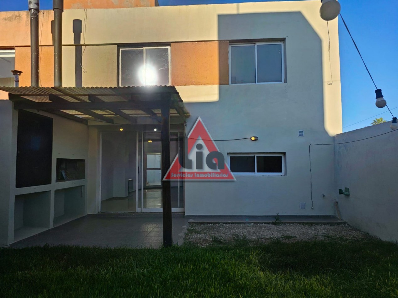 Tejas del Sur I | SIN expensas |Duplex 3 dorm |  Patio + asador |Radiadores