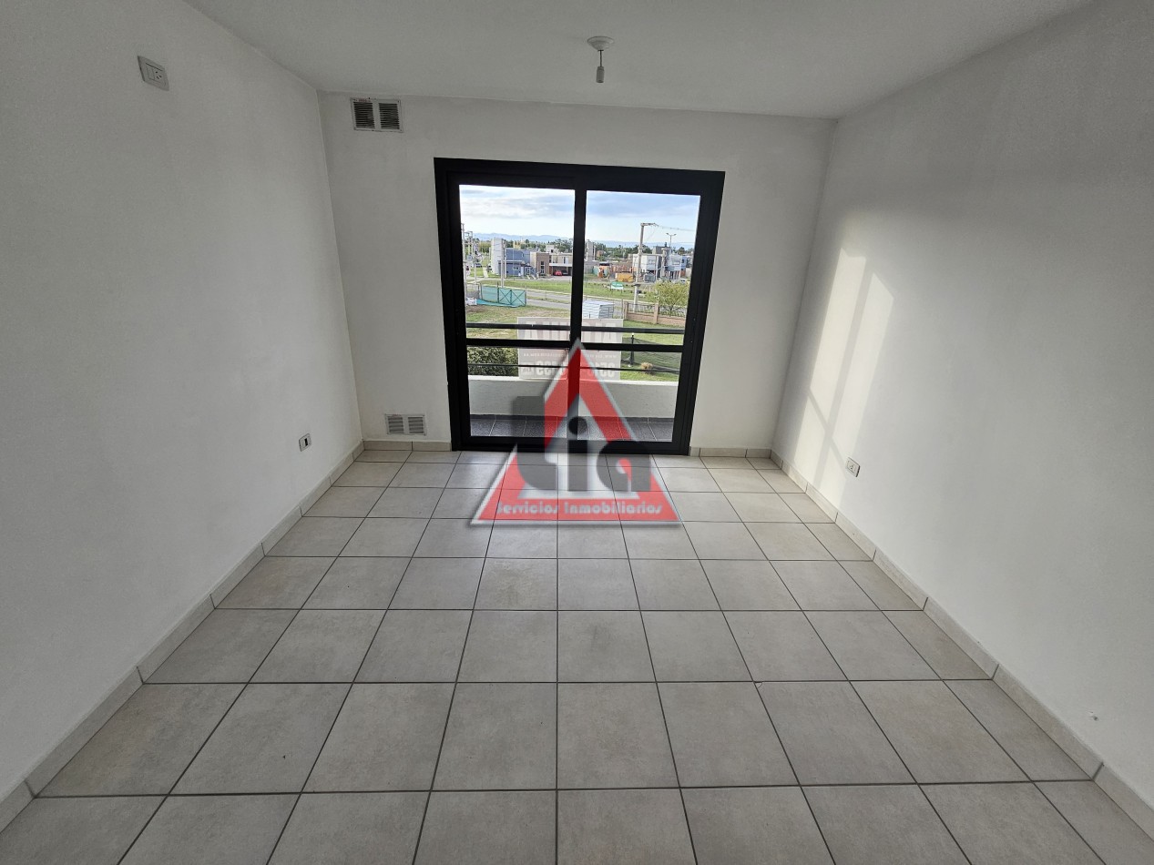  COMPLEJO CERRADO C/PILETA y SEGURIDAD - Externo C/BALCON - VALLE CERCANO -