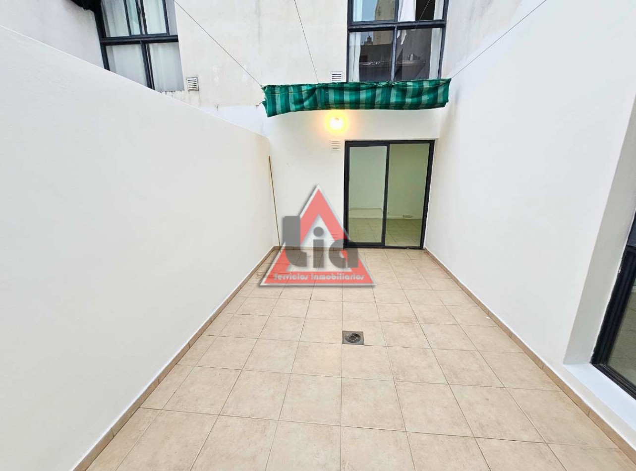 UN DORMI EN PLANTA BAJA CON PATIO - CENTRO - 