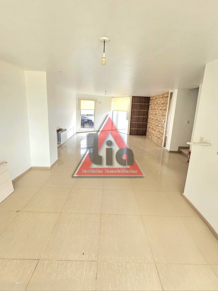 Tejas del Sur I | SIN expensas |Duplex 3 dorm |  Patio + asador |Radiadores