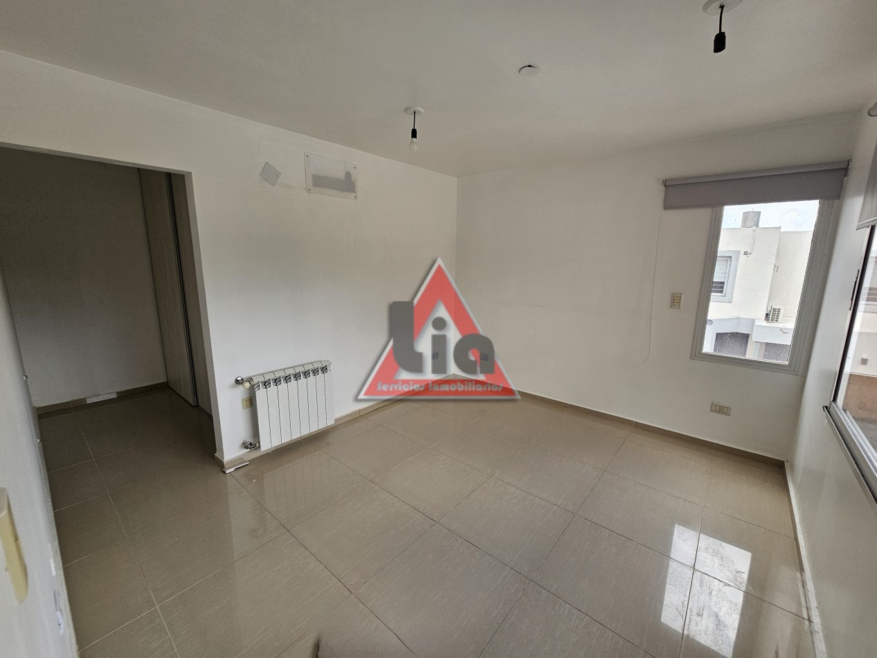 Tejas del Sur I | SIN expensas |Duplex 3 dorm |  Patio + asador |Radiadores