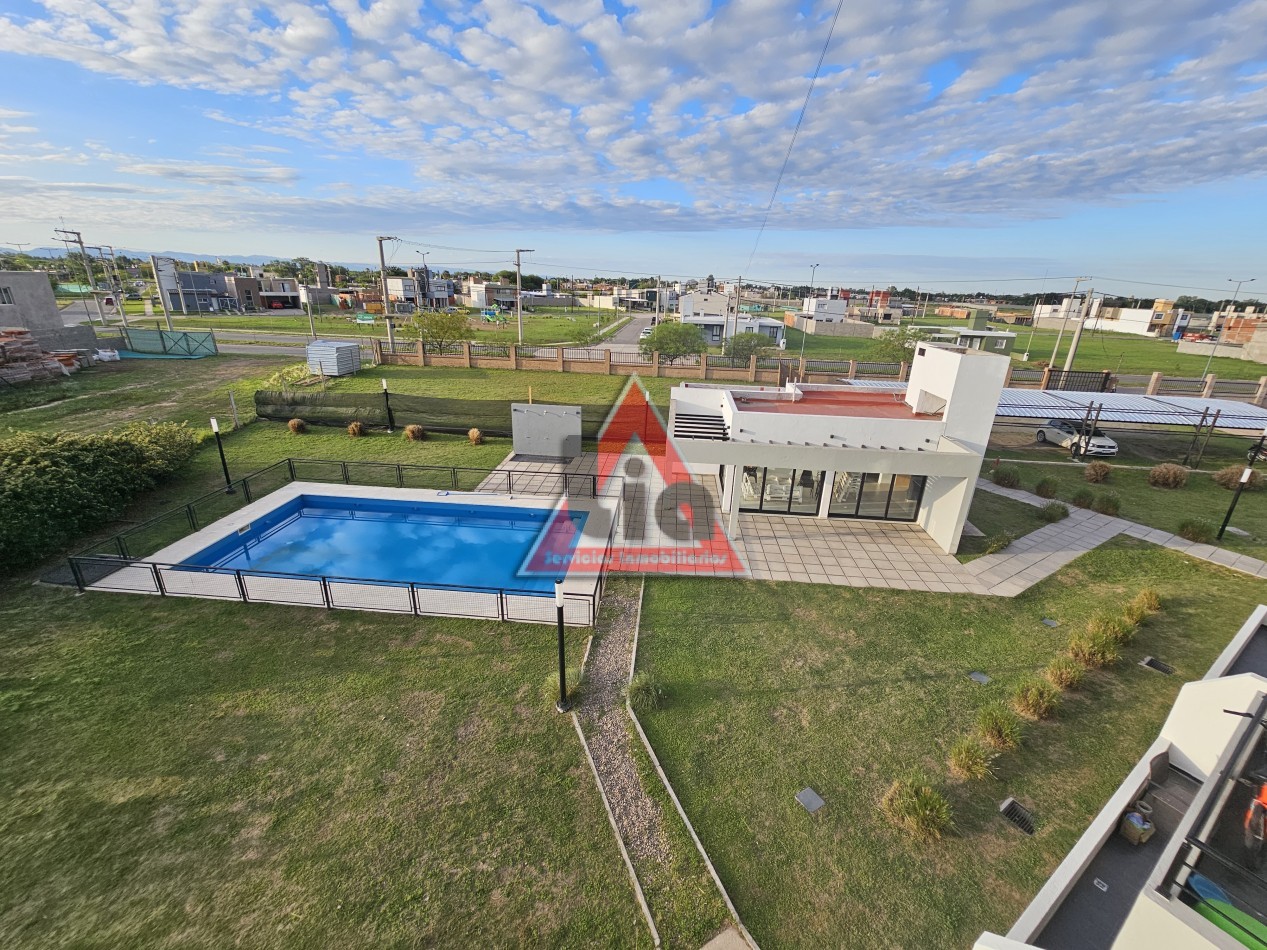  COMPLEJO CERRADO C/PILETA y SEGURIDAD - Externo C/BALCON - VALLE CERCANO -