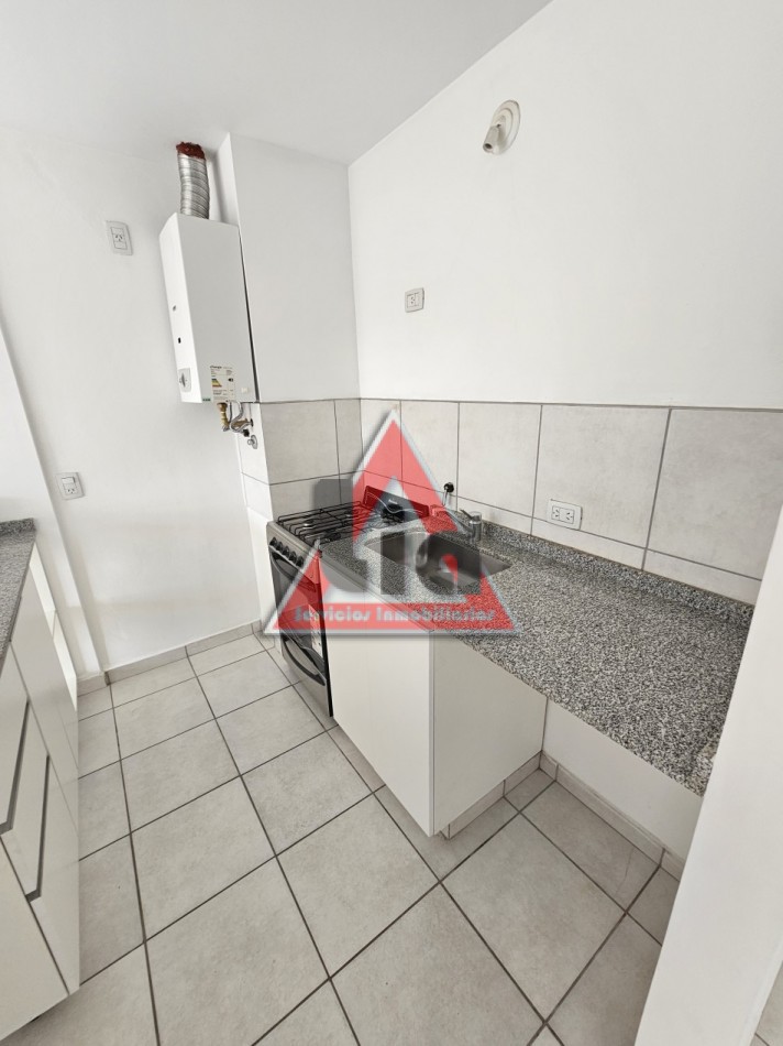  COMPLEJO CERRADO C/PILETA y SEGURIDAD - Externo C/BALCON - VALLE CERCANO -