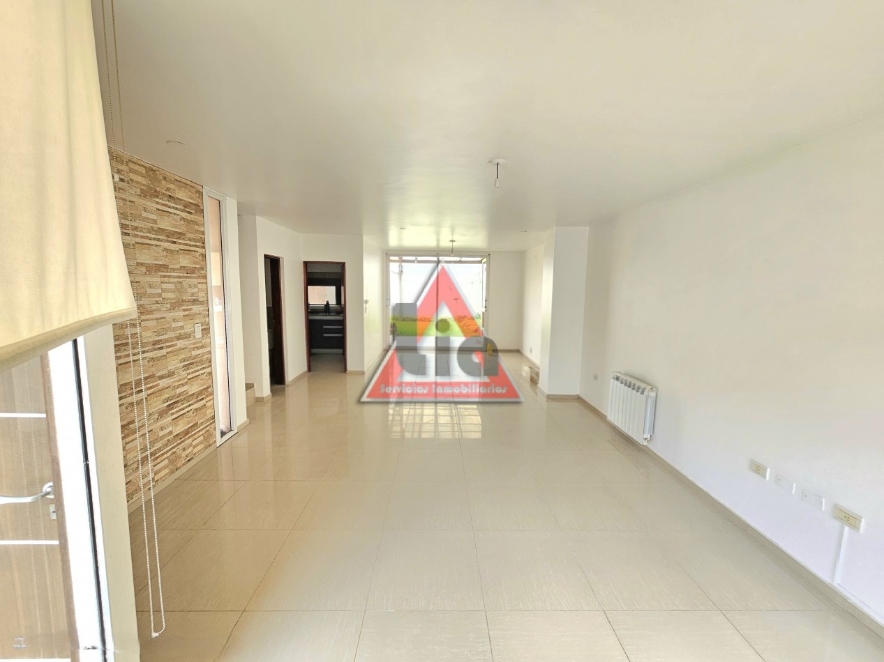 Tejas del Sur I | SIN expensas |Duplex 3 dorm |  Patio + asador |Radiadores