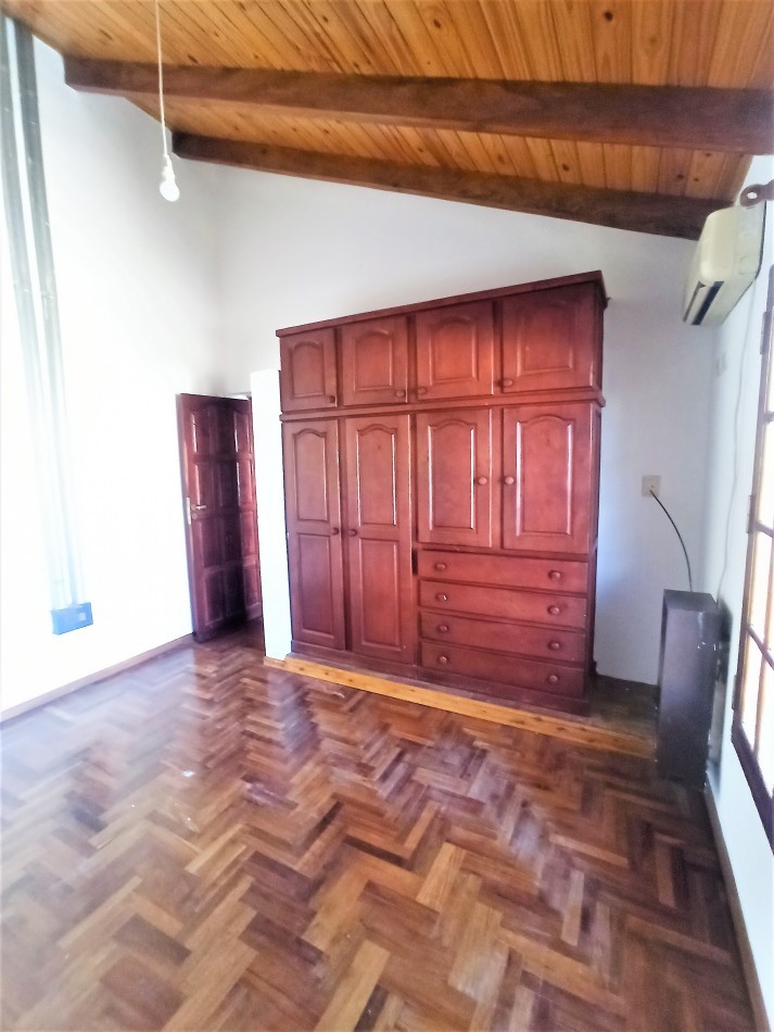 CASA 4 DORM | 360 m² | SEGURIDAD | TEJAS DEL SUR.