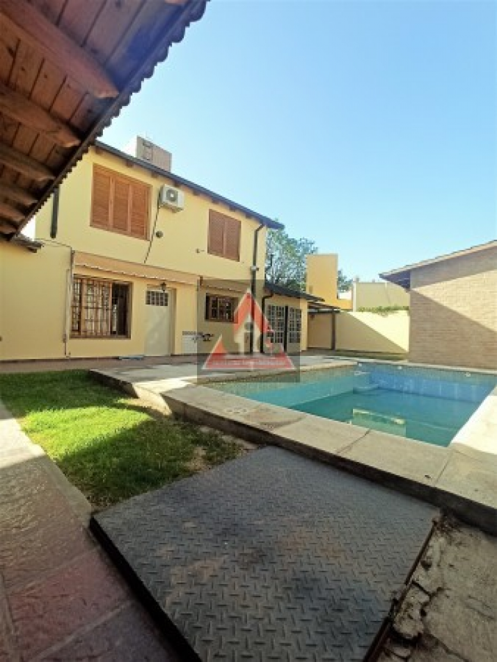 CASA 4 DORM | 360 m² | SEGURIDAD | TEJAS DEL SUR.