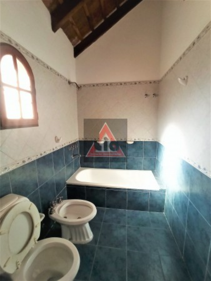 CASA 4 DORM | 360 m² | SEGURIDAD | TEJAS DEL SUR.