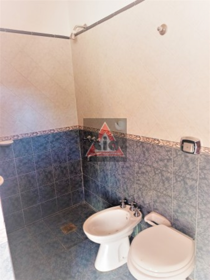 CASA 4 DORM | 360 m² | SEGURIDAD | TEJAS DEL SUR.