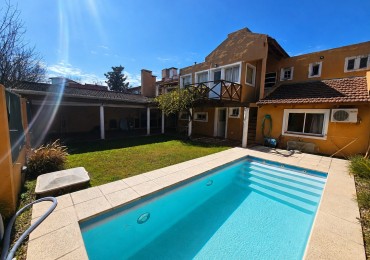 TEJAS DEL SUR I - CASA 3 DORM + ESCRITORIO - PILETA - LOTE 360M2